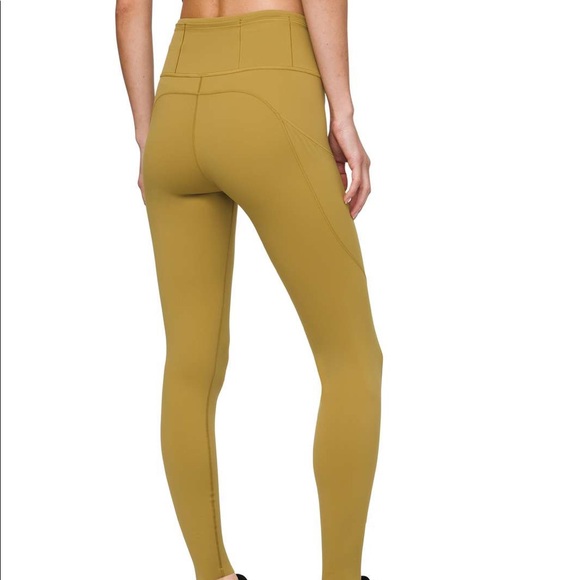 Lululemon Fast and Free tight 28" - Grape Leaf - Picture 5 of 7